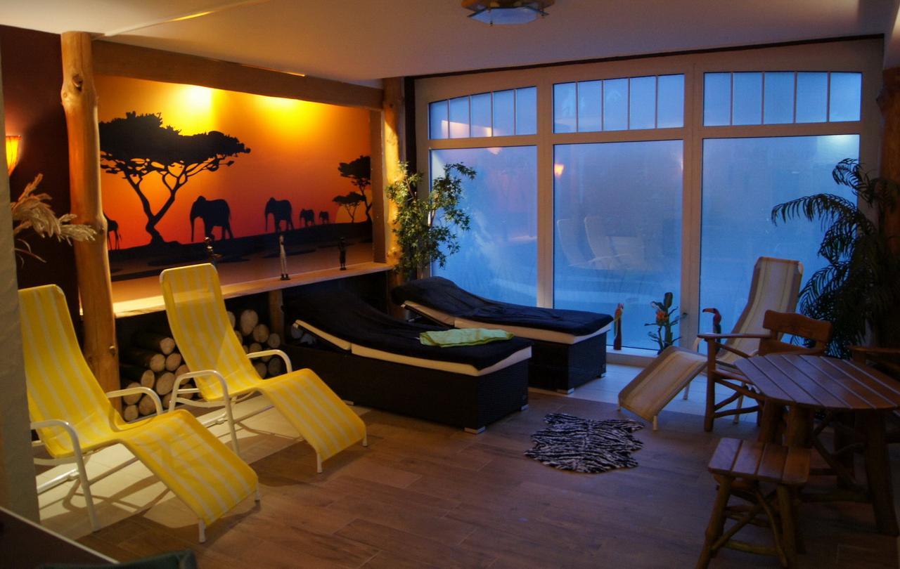 Hotel "Drei Rosen" Ohg Regina & Hans - Peter Fassbinder Leinefelde-Worbis Luaran gambar