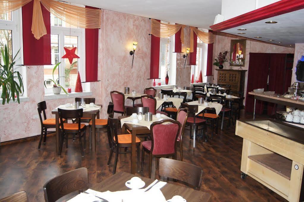 Hotel "Drei Rosen" Ohg Regina & Hans - Peter Fassbinder Leinefelde-Worbis Luaran gambar
